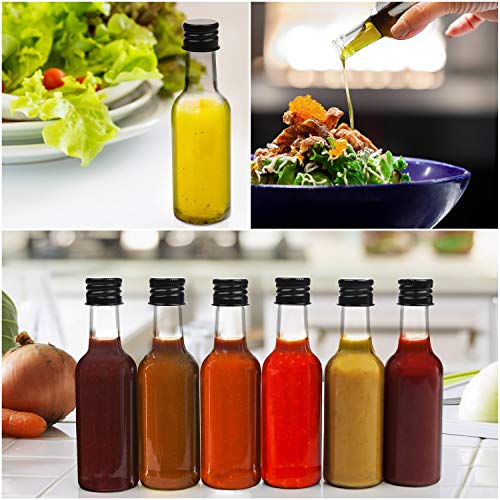 BELLE VOUS Mini Botellas de Licor (Pack de 24) - Botellas Pequeñas de Plástico 50ml Vacías - Tapa Negra de Rosca y Embudo- Verter Fácilmente y Llenado de Botellas - Mini Botella para Bodas y Fiestas