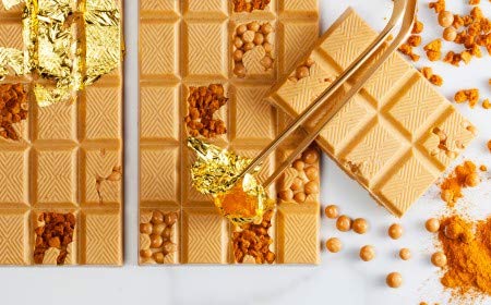 Callebaut Crispearls Caramelo Salado - Perlas de Galleta Tostada (cereales) bañadas con Chocolate con leche con sabor a Caramelo Salado 800g