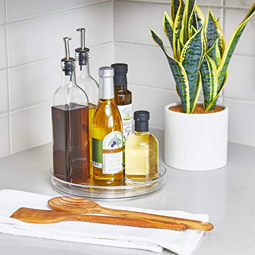 iDesign Plato giratorio para la cocina, pequeño organizador de armarios de plástico libre de BPA, especiero giratorio para guardar especias y tarros en la despensa, transparente
