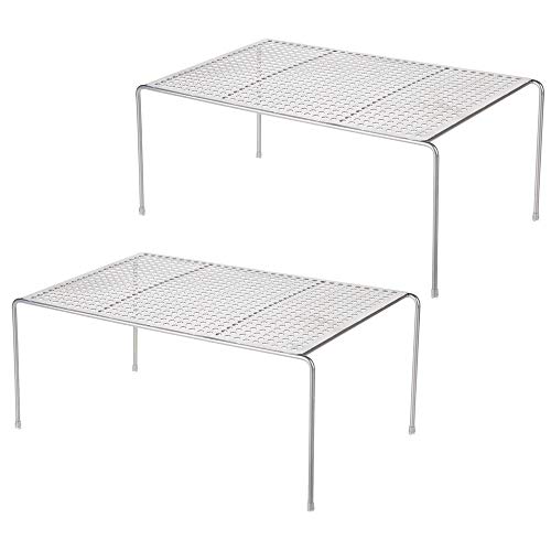 mDesign Juego de 2 estantes de cocina – Soportes para platos individuales de metal – Amplios organizadores de armarios para tazas, platos, alimentos, etc. – plateado