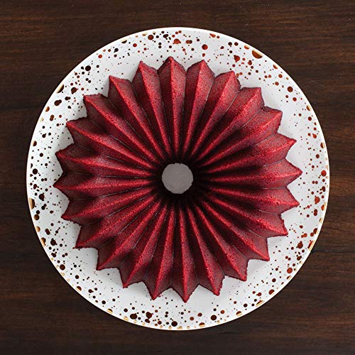 Nordic Ware - Forma Brilliance Bundt Pan da Nordic Ware - 35.2289.2300 - Dourado