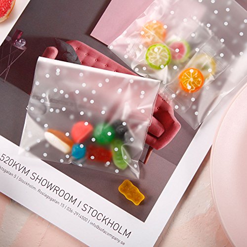 300 Piezas de Bolsa Autoadhesiva Bolsa de Galletas Bolsa de Favores de Fiesta Bolsa de Puntos Lunares Blancos de Chocolates Dulces Regalo (3,9 x 3,9 Pulgadas)