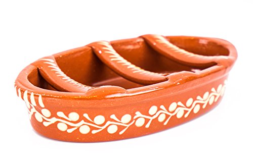 GreenEarthCo Plato de la salchicha de la parrilla, cocina de la salchicha, quemador portugués de la arcilla del chorizo."Assador de Chouriço", Hecho a mano en Portugal - Pintado