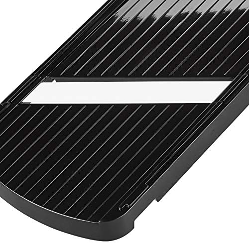 KYOCERA CSN -202-BK - Mandolina (Regulable de 0,5 a 3 mm, Hoja de cerámica), Color Negro