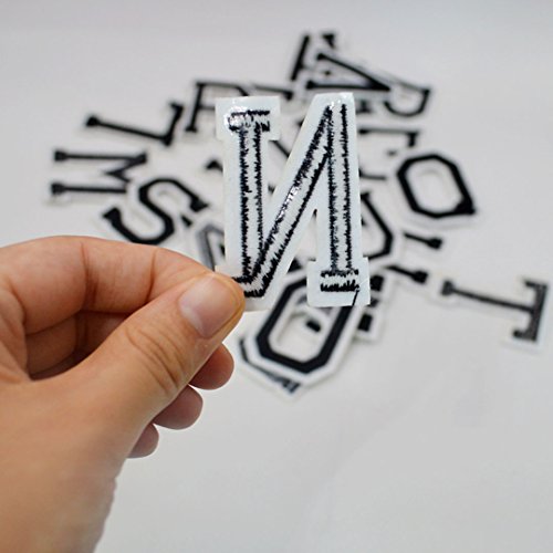 La Haute - Parches bordados con 26 letras del alfabeto para coser en gorros, ropa, mochilas, camisetas, etc. Se pegan con plancha