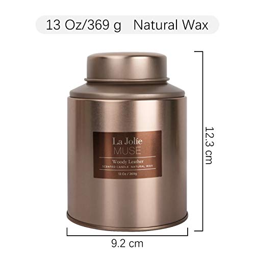 La Jolíe Muse Vela perfumada de Cuero leñoso, Vela de Cera Natural para el hogar, 100 Horas de combustión Prolongada, bálsamo de Pimienta Rosa, Clavo de guaiacwood, Vela navideña, Lata, 13 oz / 369 g