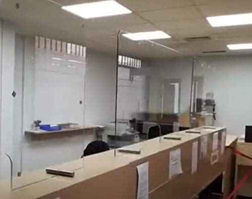 Mampara Pantalla PROTECCION Mostrador CRISTAL de SEGURIDAD - 【HIGIENE y DESINFECCIÓN】 - Vidrio templado 6 mm - Varias Medidas - 120 ancho x 80 altura (ventana 50x20)