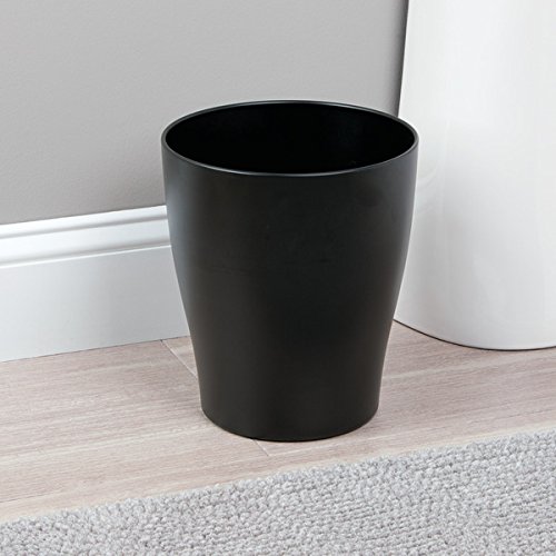 mDesign Cubo de Basura de Metal – Papelera de Reciclaje de diseño Circular para Utilizar en Todos los Cuartos – También es Ideal como Papelera de Oficina – Negro Mate