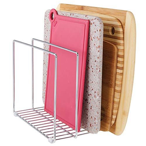 mDesign Soporte para bandejas de horno en metal – Compacto organizador de tapaderas para los armarios – Platero de cocina para guardar utensilios ahorrando espacio – plateado