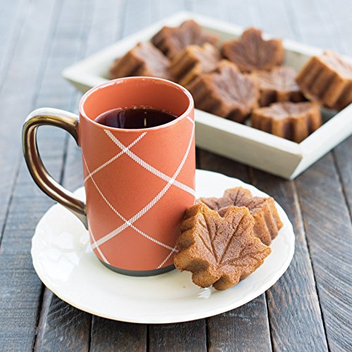 Nordic Ware Maple Leaf Pan