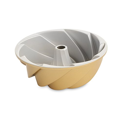 NordicWare - Molde para bizcocho con muescas de filigrana, aluminio, oro, 21,6 x 21,6 x 10,2 cm