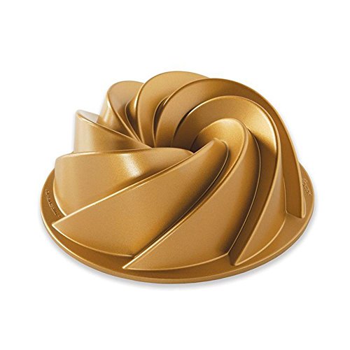 NordicWare - Molde para bizcocho con muescas de filigrana, aluminio, oro, 21,6 x 21,6 x 10,2 cm