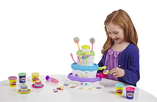 Play Doh - Montaña de Pasteles, Juego Creativo (Hasbro A7401EU4)