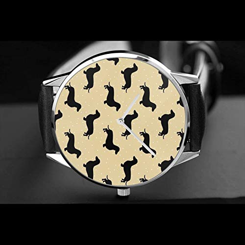 Reloj clásico, de pelo corto, diseño de salchicha, color crema, correa de cuero negro, correa de muñeca