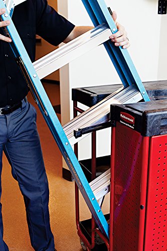 Rubbermaid Commercial Products Commercial - Carro de servicio con armario (3 bandejas, acero, con plataforma para escalera), color negro