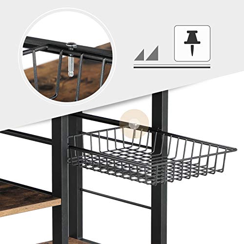 VASAGLE Estantería de Cocina de Estilo Industrial, con Marco de Metal, Cesta de Alambre y 6 Ganchos, para Mini Horno, Especias y Utensilios, Marrón Rústico y Negro KKS90X
