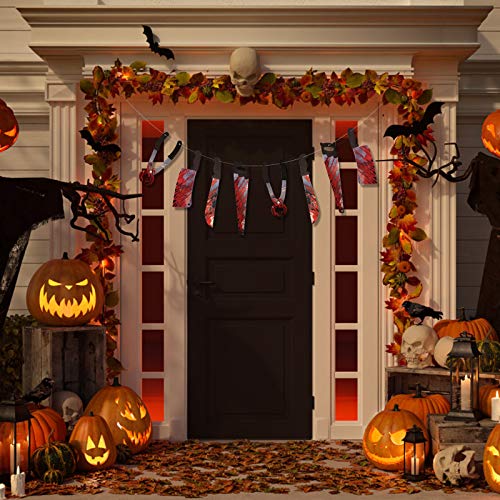 ZERHOK Decoracion Horrible 2pcs Cuchillo con Sangre Colgante Bandera Halloween sangrienta para adornar casa habitación y Patio en Halloween el día de Muertos y Fiestas agregando Ambiente macabra