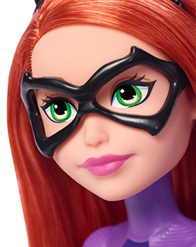 DC Superhero Girls- Muñeca superheroína Batgirl de Entrenamiento, Multicolor (Mattel FJG65)