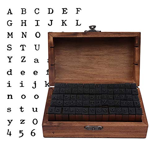 Set 70 Piezas Sellos de Tinta Alfabeto Goma y Madera Con Caja Organizar y Guardar Por Kurtzy - Letras, Números y Signos Puntuación - Set Letras Completo para Artes, Manualidades, Hacer Tarjetas y Más