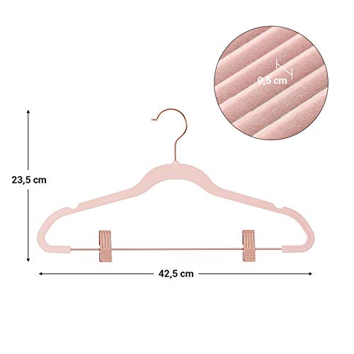 SONGMICS 24 Perchas de Terciopelo para Abrigos, de 42,5 cm, con Pinzas Móviles de Color Oro Rosa, Resistentes, Antideslizantes, Que Ahorran Espacio, para Faldas, Vestidos, Color Rosa Claro CRF14PK24