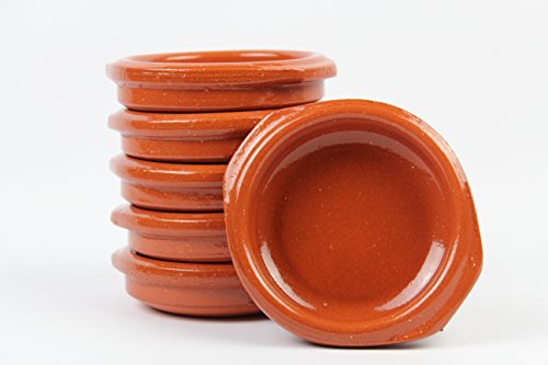 Cazuelas de barro con asas. 11,5 cm diámetro exterior x 2,50cm altura. Conjunto de 6 cazuelas. Hechas en España. Barro refractario. Medidas interiores 9,5cm