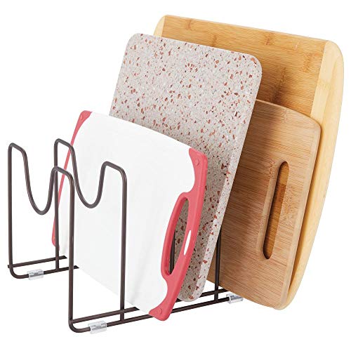 mDesign Soporte para sartenes, ollas y tapas – Organizador de tapaderas compacto de metal para armarios de cocina – Accesorios de cocina para ahorrar espacio de almacenaje – color bronce