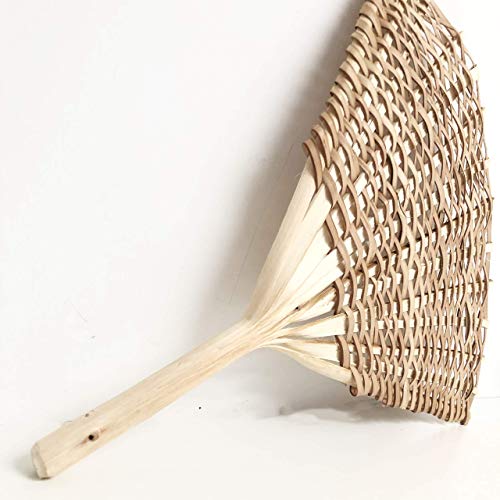 Abanicos pai pai de mimbre. Abanicos mimbre. Abanico hecho a mano. Handmade fan. Tatiana Riego Complementos