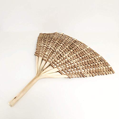 Abanicos pai pai de mimbre. Abanicos mimbre. Abanico hecho a mano. Handmade fan. Tatiana Riego Complementos