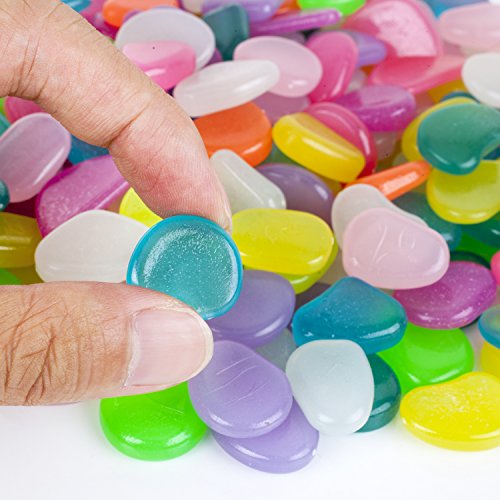 Alexen 200 Piezas de Colores Brillantes guijarros del jardín, Brillan en la Piedra Decorativa Oscura para la decoración de los pasillos, Piedras Luminosas para el pote de Las Plantas