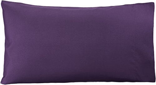 AmazonBasics - Funda de almohada de microfibra, 2 unidades, 50 x 80 cm - Ciruela