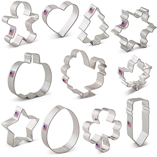 Ann Clark Cookie Cutters Juego de 11 cortadores de galletas para todas las estaciones con libro de recetas, calabaza, pavo, estrella, trébol, huevo de Pascua, hombre de jengibre y más