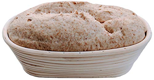 Banneton en Oval del Rustic Baker | Dim: 25*15*8 cm | La cesta para la fermentación de masa de pan | Panera en ratan natural | kit de panadería | lino para pan y raspador blanco incluido
