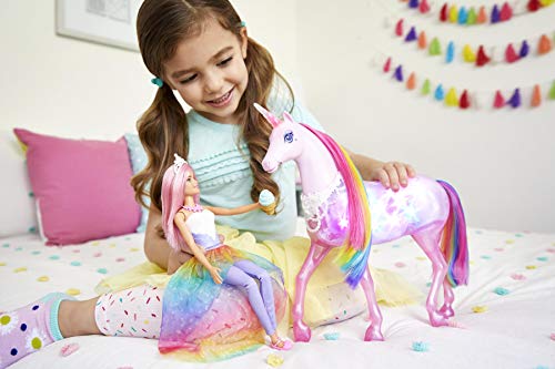 Barbie Dreamptopia Muñeca con pelo rosa y su unicornio luces mágicas (Mattel FXT26)