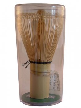 Belleza: Matcha-juego de madera de bambú de escoba de 100 de cerdas de + cuchara de madera de bambú, hecho a mano y muy no, imprescindible para una luz de Matcha la preparación en la bolsa de organza de colour rojo - directamente desde el mayor de!