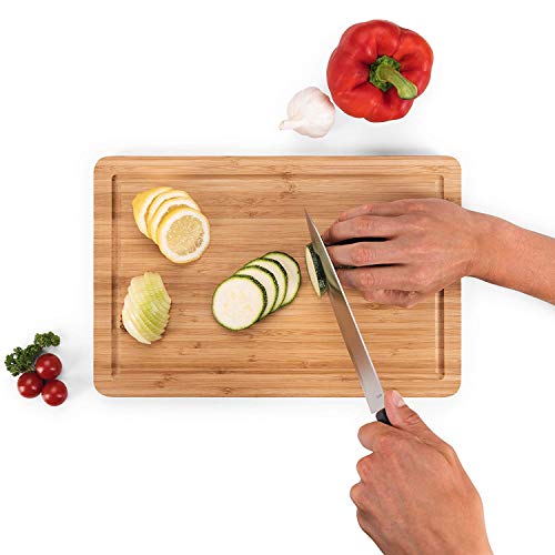 Blumtal Tabla De Cortar 100% de Bambú | Resistente, Dos Medidas Disponibles | Antiséptica | Accesorios De Cocina | Tabla De Madera Natural (38 x 25 cm)