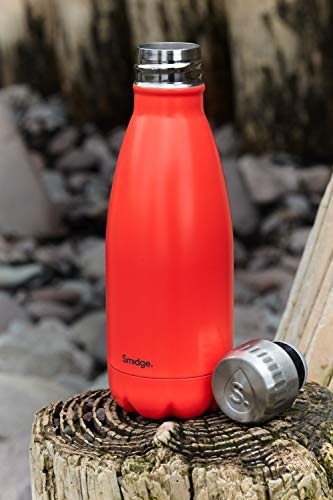 Botella Smidge, doble pared de acero inoxidable frasco al vacío y botella de agua reutilizable, 750 ml aislada 12 horas caliente y 24 horas de frío, libre de BPA, a prueba de fugas, sin sabor metálico