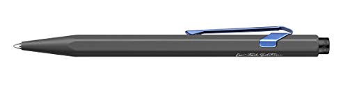 Caran d-Ache 849.549 - Bolígrafo (Gris, Azul, Clip-on retractable ballpoint pen, Hexagonal, Acero inoxidable, Metal)