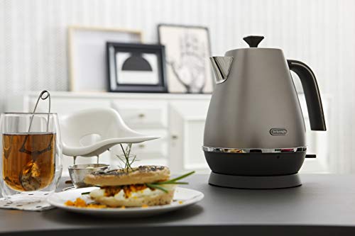 De'Longhi Distinta Flair KBI2001.S - Hervidor de agua (1,7 L, filtro de cal extraíble), color plateado