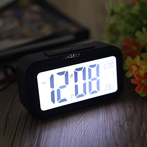 Despertador digital LED Anself con función repetición, sensor de luz, luz de fondo, indicación de hora, fecha y temperatura, plástico, negro, 4,5 cm l x 13,5 cm w x 7,8 cm h