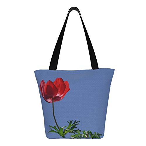 Flor de anémona roja contra un cielo azul claro Bolsas de tela reutilizables para compras de comestibles, bolsas de moda para manualidades, diseños creativos