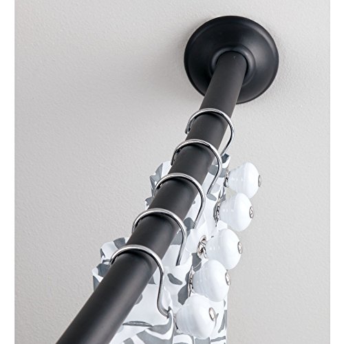 iDesign Ganchos para colgar cortinas, modernas argollas para cortinas de ducha de metal y plástico, juego de 12 ganchos para cortina de baño, blanco y plateado