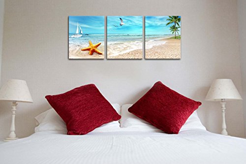 Impresión de Lienzo de Pared Arte Pintura playa arena de paisaje con Palm árboles Golden estrella de mar Sea Gull Flying en el cielo y barco de vela en azul mar 3 piezas Panel
