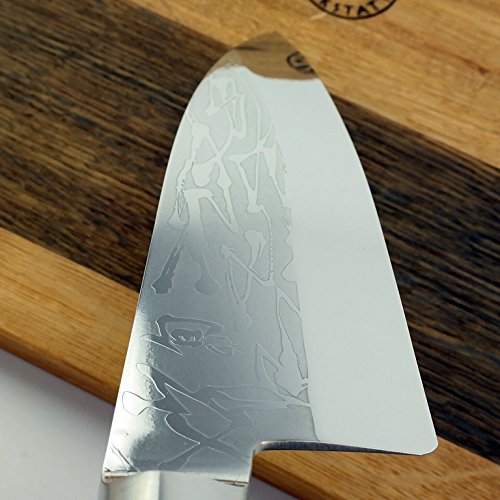 Kai Shun Pro SHO VG-0003 Deba - Cuchillo de 21 cm y tabla de cortar hecha a mano de madera de mermelo, 30 x 18 cm