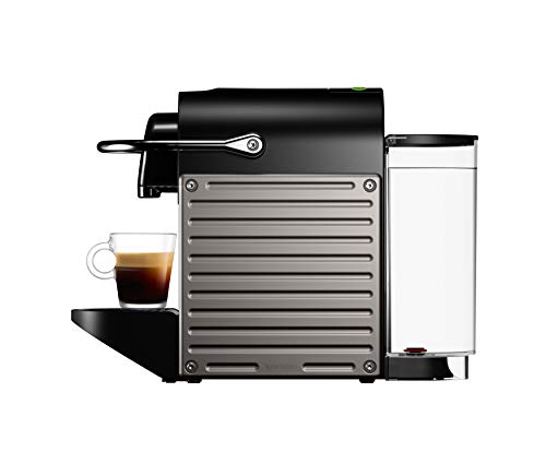 Krups XN305T Nespresso Pixie - Cafetera de cápsulas y Aeroccino Bundle (1260 W, capacidad del depósito de agua: 0,7 L, presión de bombeo: 19 bares), color titanio