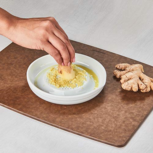 Kyocera CD-18, rallador de cerámica eficiente para frutas y verduras, que incluye un anillo de silicona para un soporte seguro, fácil de limpiar, diámetro 16 cm