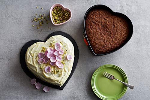 Le Creuset Molde antiadherente desmontable, Corazón, 24.8 x 23.8 x 6.9 cm, Libre de PFOA, Resistente a ácidos, Revestimiento de acero al carbono, Gris y Naranja