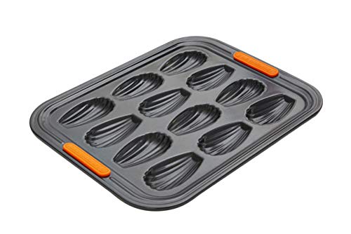 Le Creuset Molde antiadherente para 12 conchas, Libre de PFOA, Resistente a ácidos, Revestimiento de acero al carbono, Gris y Naranja