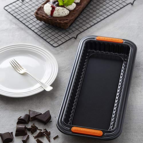 Le Creuset Molde tarta con base extraíble, Rectangular, 33 x 13 x 3 cm, Libre de PFOA, Resistente a ácidos, Revestimiento de acero al carbono, Gris y Naranja