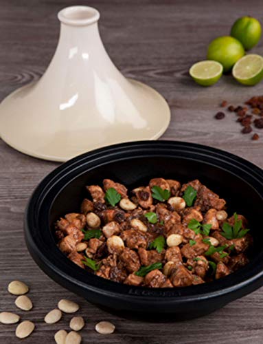 LE CREUSET Tajine de Hierro Fundido, Redondo, Apto para Todas Las Fuentes de Calor, Incl. inducción y Horno, Beige Cream, 31 cm