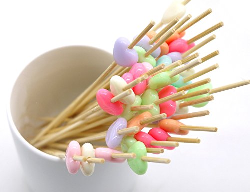 Lumanuby - Lote de 100 palillos para sándwiches o aperitivos, diseño con corazones de colores